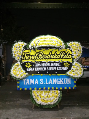 Papan Bunga Duka di Ketos